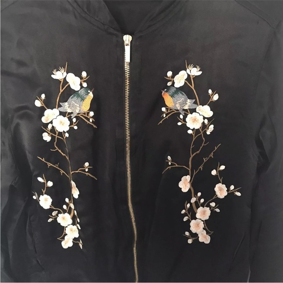 Zara Satin Embroidered Bomber Jacket Black Cherry Blossoms & Birds Small Black - Picture 6 of 14